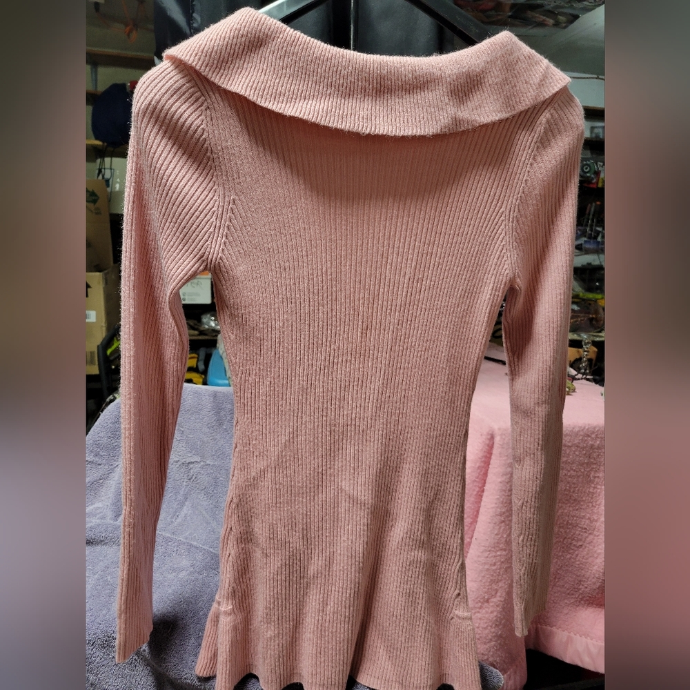 Sweater - Picture 2 of 4